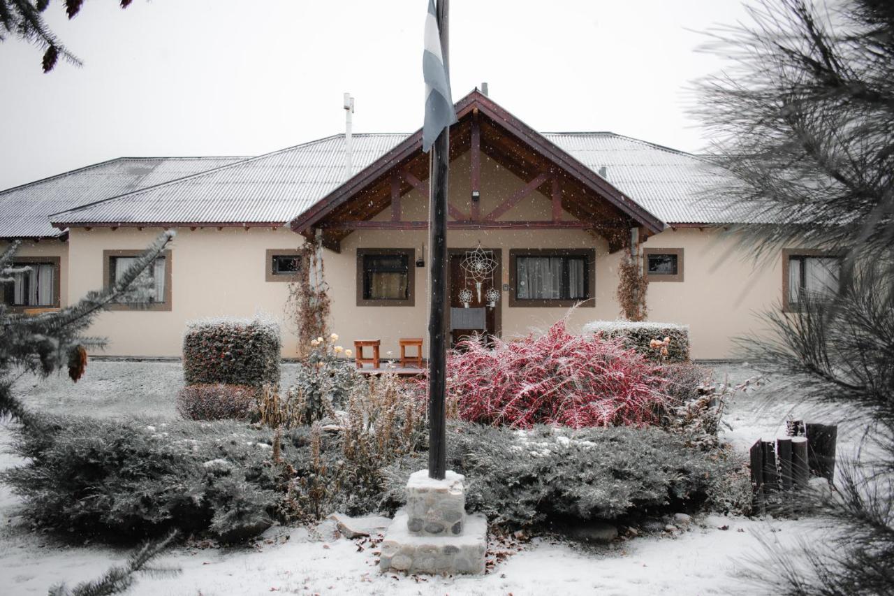 Paraiso Patagonico Bungalows And Aparts El Calafate Bagian luar foto